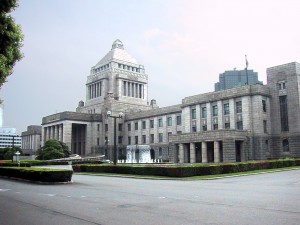 福岡６区の補欠選挙 福岡県民新聞社 福岡県の政治 経済のニュースをどこよりも早く ズバッとぶった切る 福岡県第６句 福岡 県連7 蔵内勇夫 鳩山二郎 鳩山邦夫